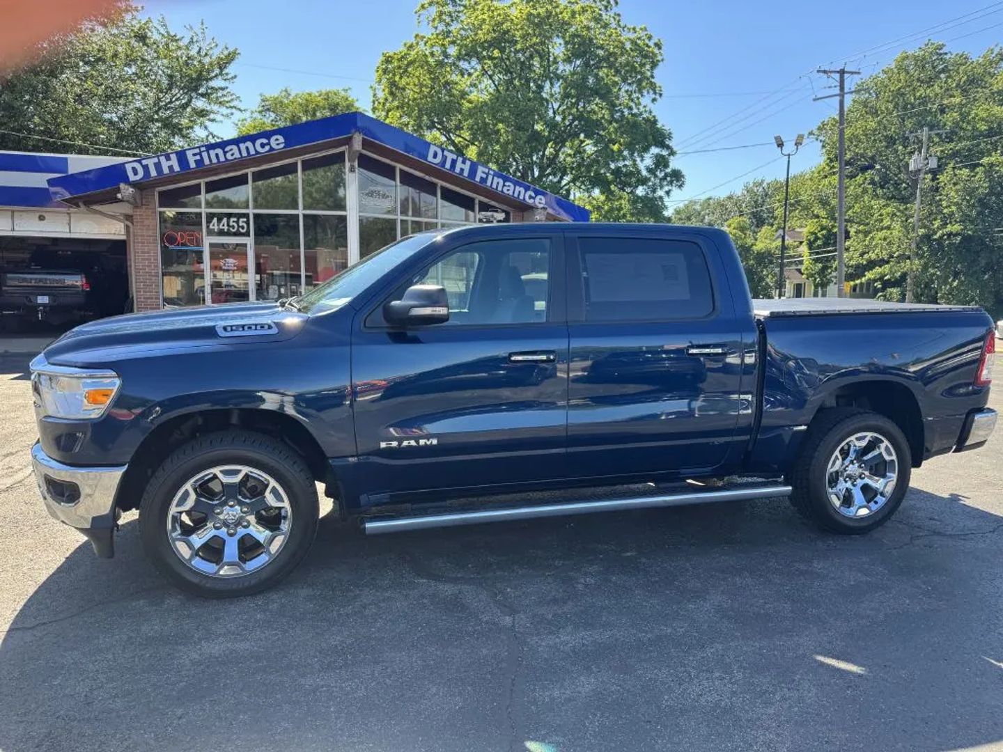 ram ram 1500 pickup 2019 1C6RRFFG4KN818686 image ram ram 1500 pickup 2019 1C6RRFFG4KN818686 image